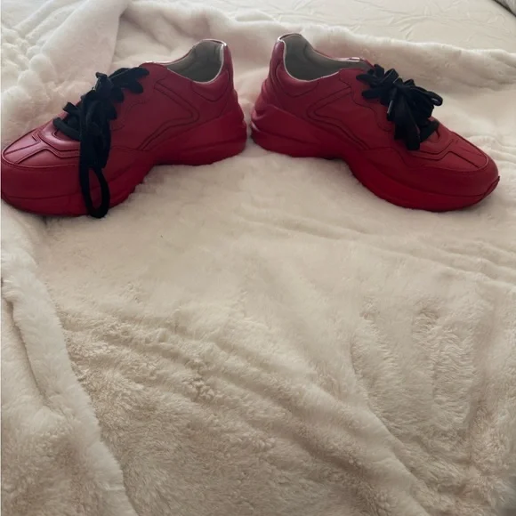 Gucci Rython ‘100 Red’ - Picture 2 of 4